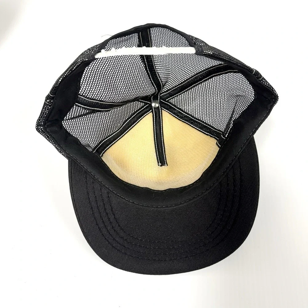 Vintage hat preowned